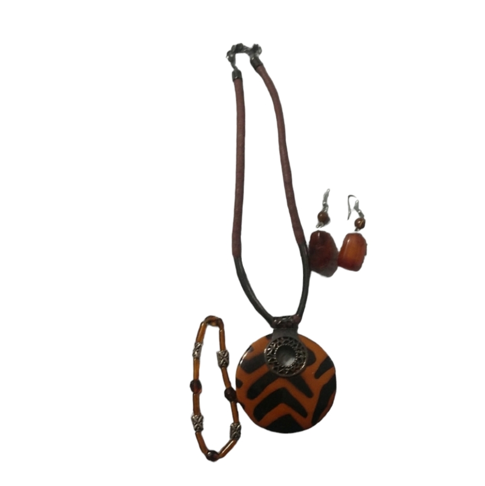 Jewelry Necklace set bracelet earrings browns
